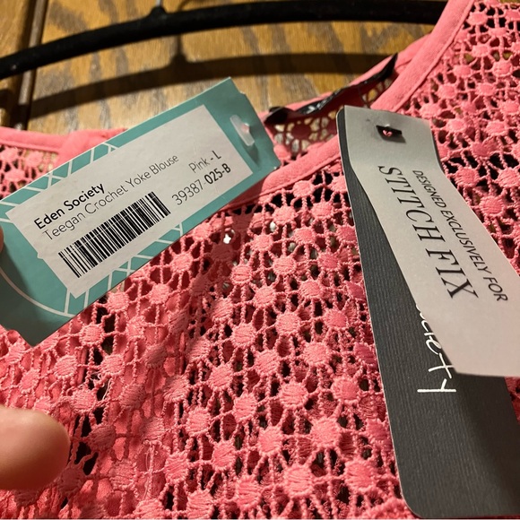 Stitch Fix Eden Society Sleeveless Blouse Coral Large NWT - Picture 3 of 4